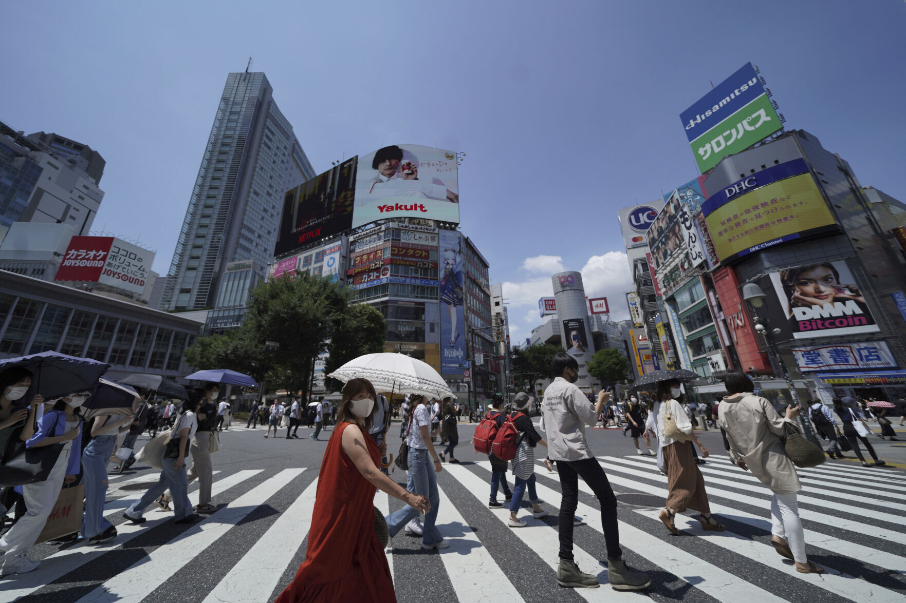 APTOPIX Virus Outbreak Japan Daily Life